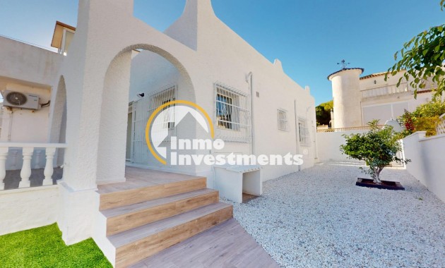 Resale - Bungalow - San Miguel de Salinas - Blue Lagoon