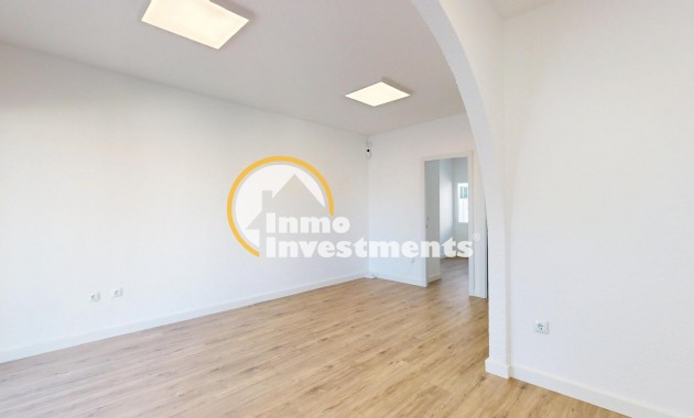 Resale - Bungalow - San Miguel de Salinas - Blue Lagoon