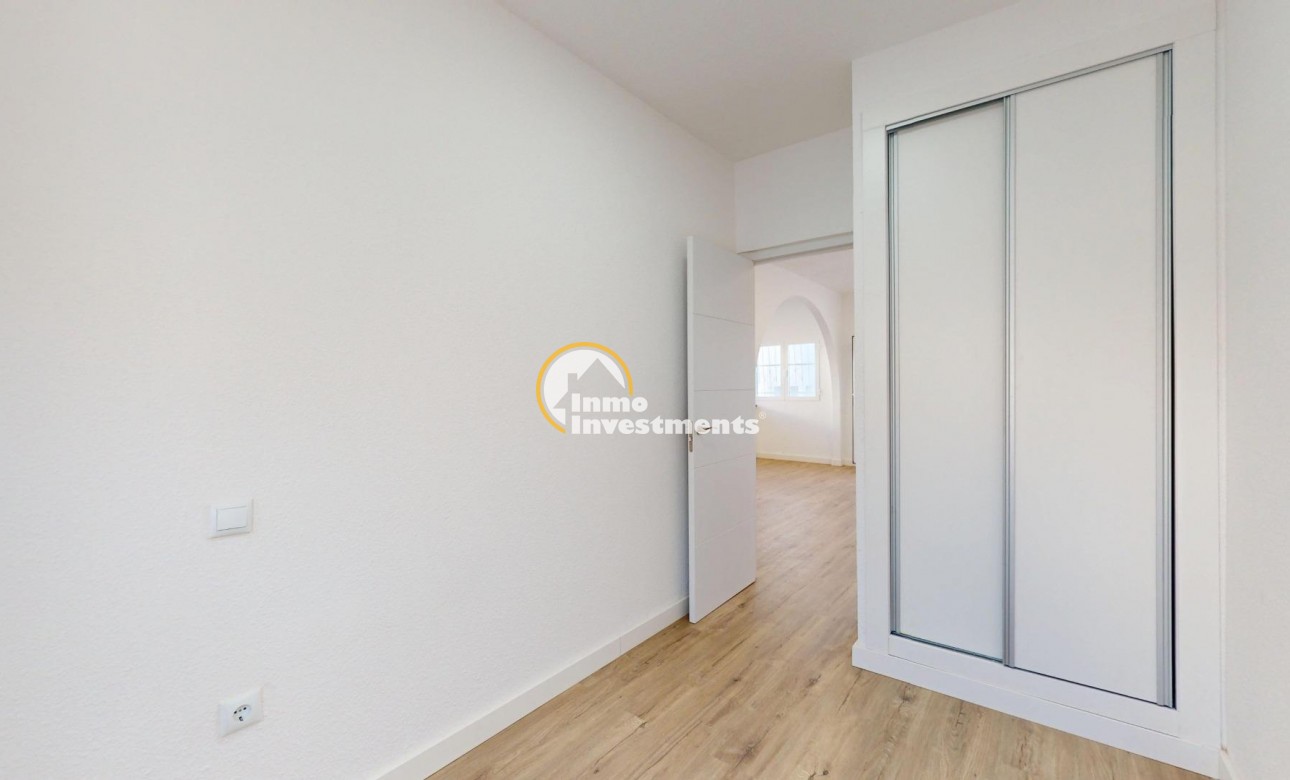 Resale - Bungalow - San Miguel de Salinas - Blue Lagoon