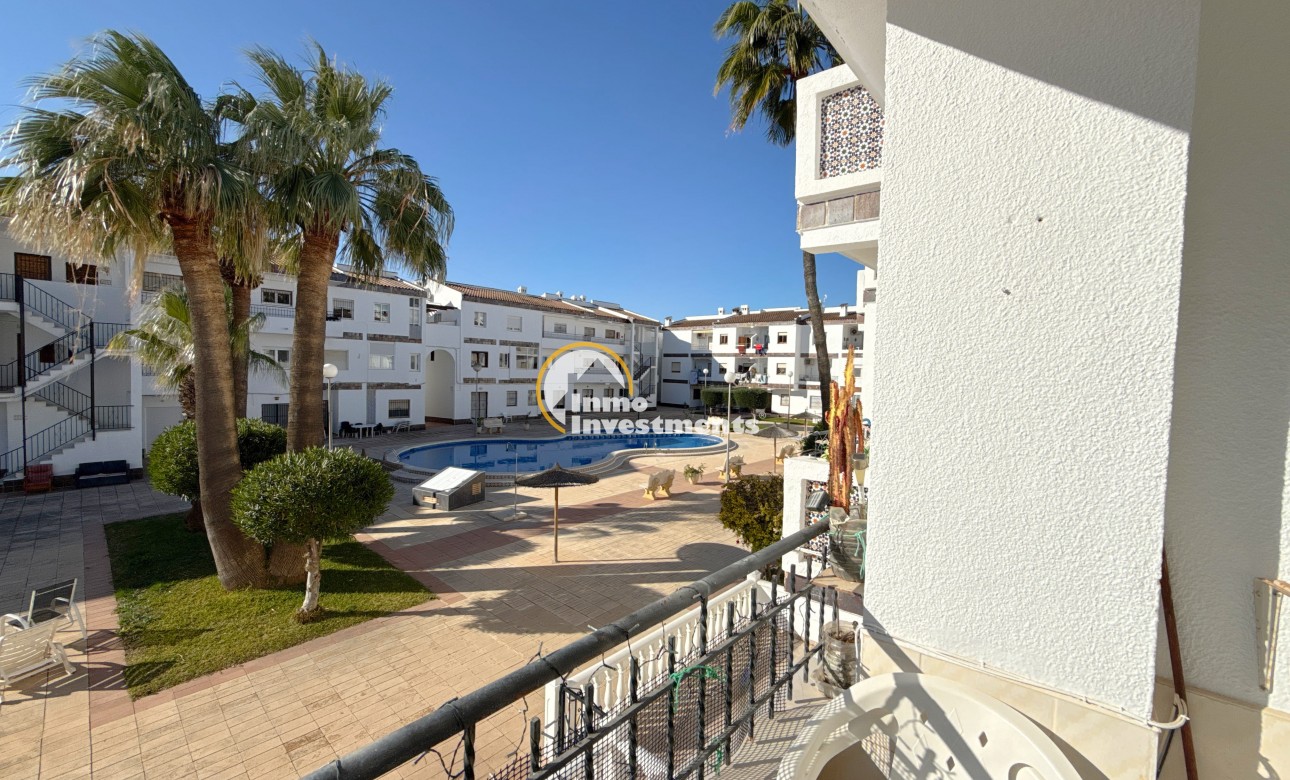 Resale - Apartment - Punta Prima