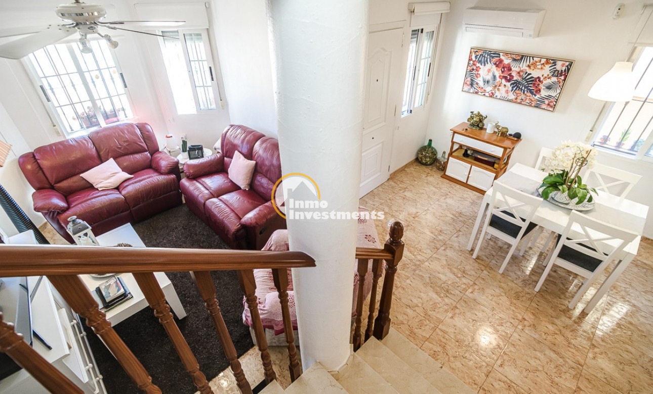 Gebrauchtimmobilien - Villa - El Raso - El raso