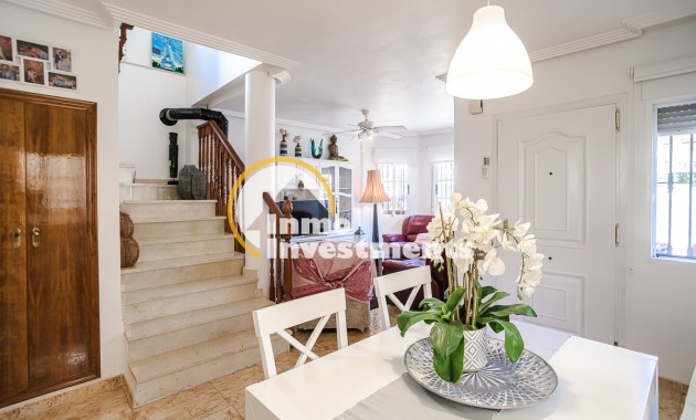 Gebrauchtimmobilien - Villa - El Raso - El raso