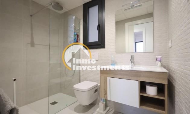 Resale - Apartment - Orihuela Costa - Punta Prima