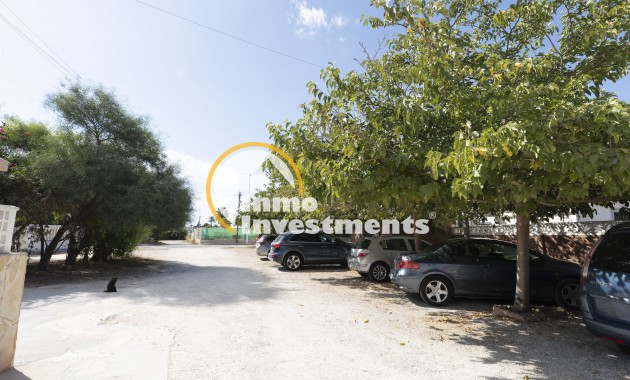 Resale - Town house - Torrevieja