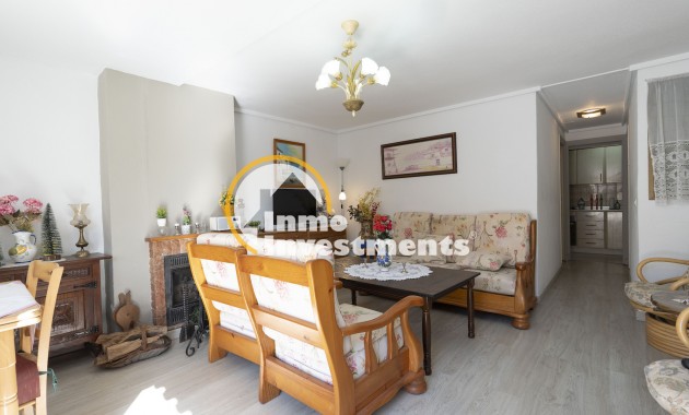 Resale - Town house - Torrevieja