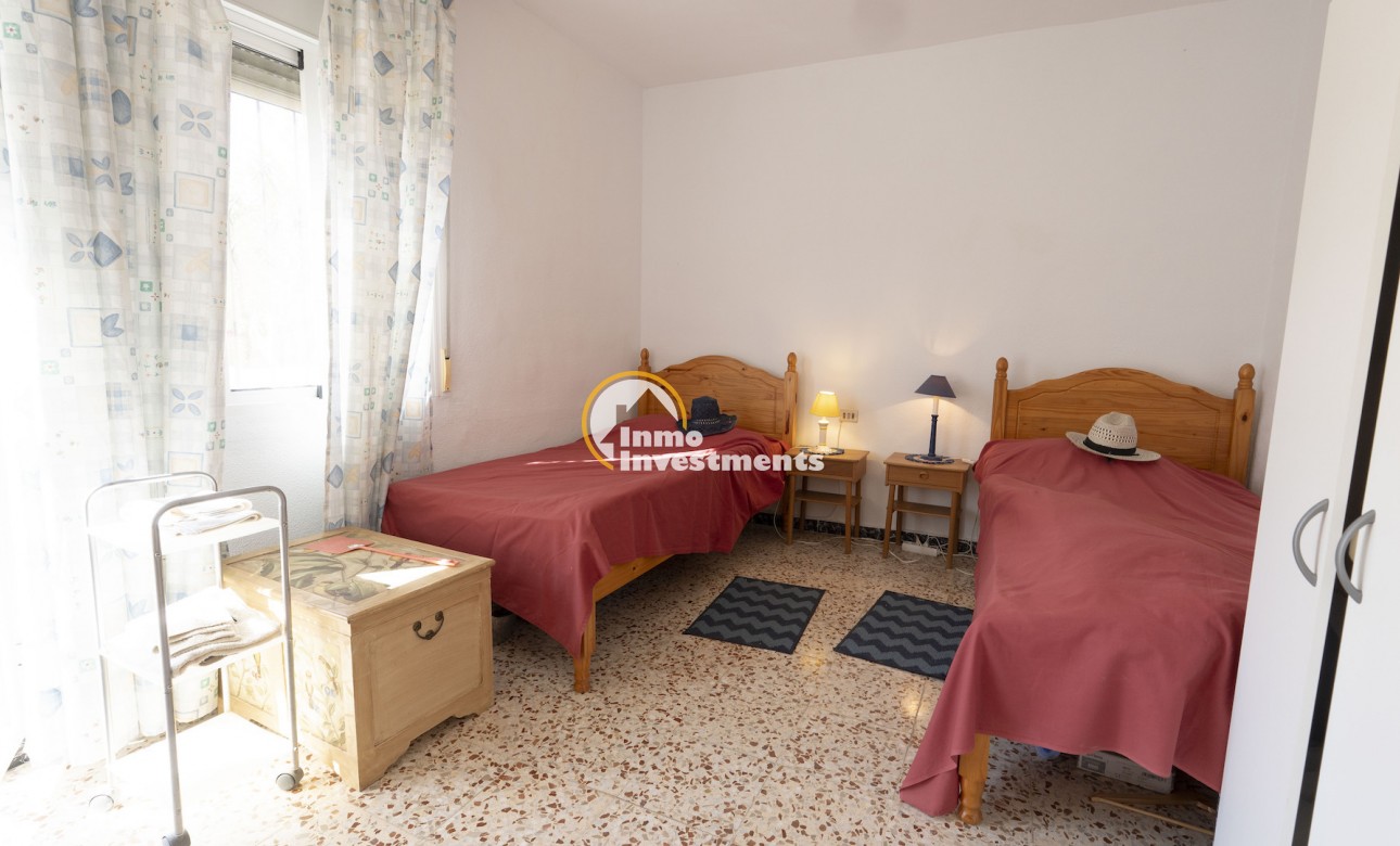 Resale - Town house - Torrevieja