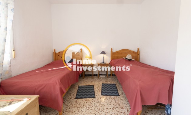 Resale - Town house - Torrevieja