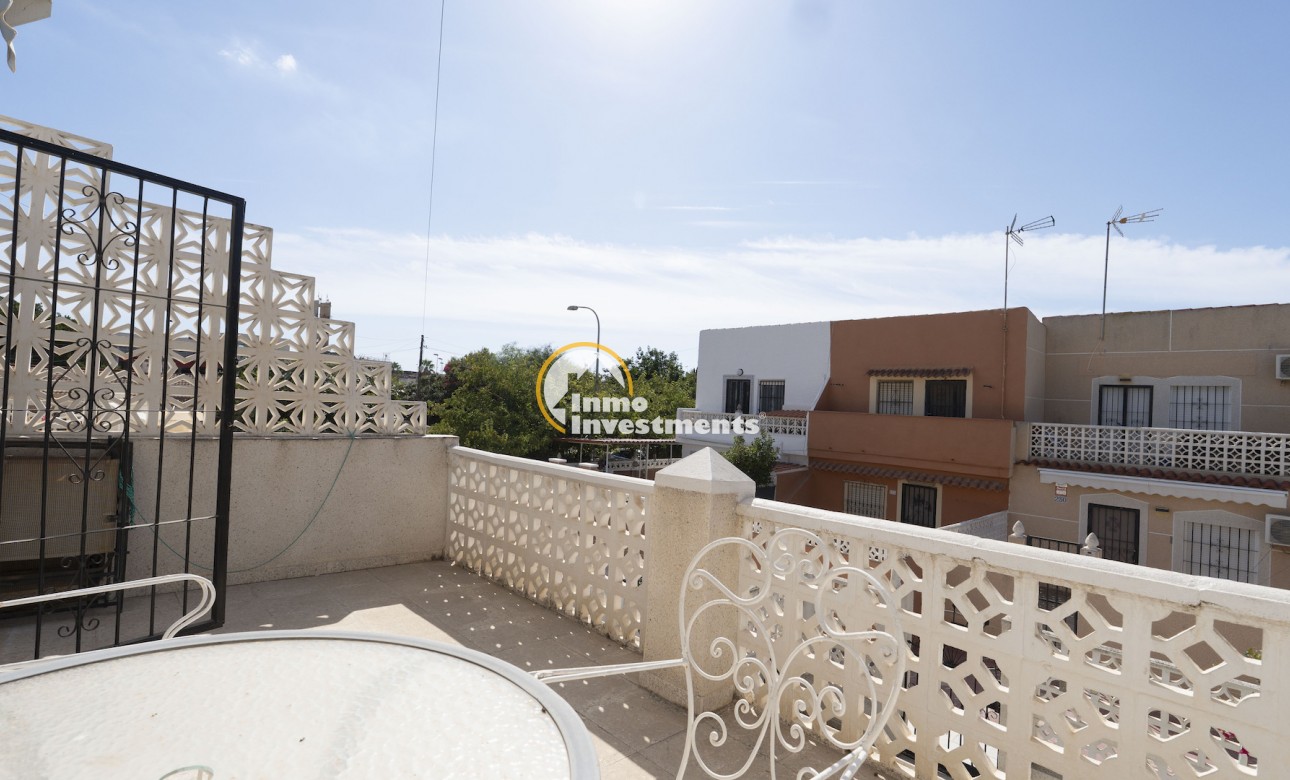 Resale - Town house - Torrevieja