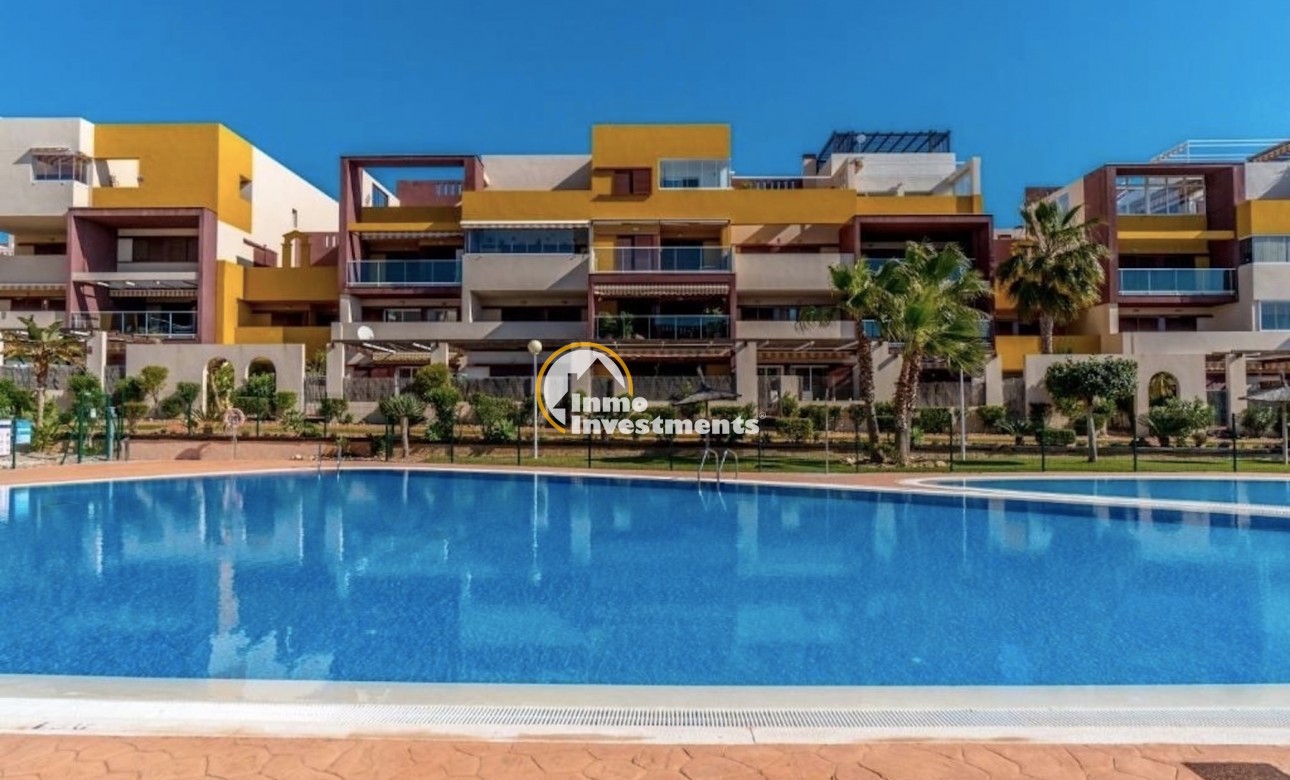 Resale - Apartment - Playa Flamenca - Alameda del Mar