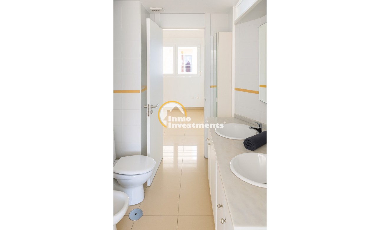 Resale - Apartment - Playa Flamenca - Alameda del Mar