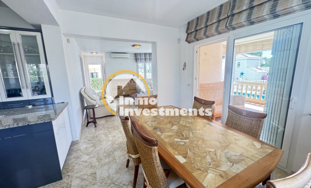 Resale - Villa - Las Ramblas - Las Ramblas Golf