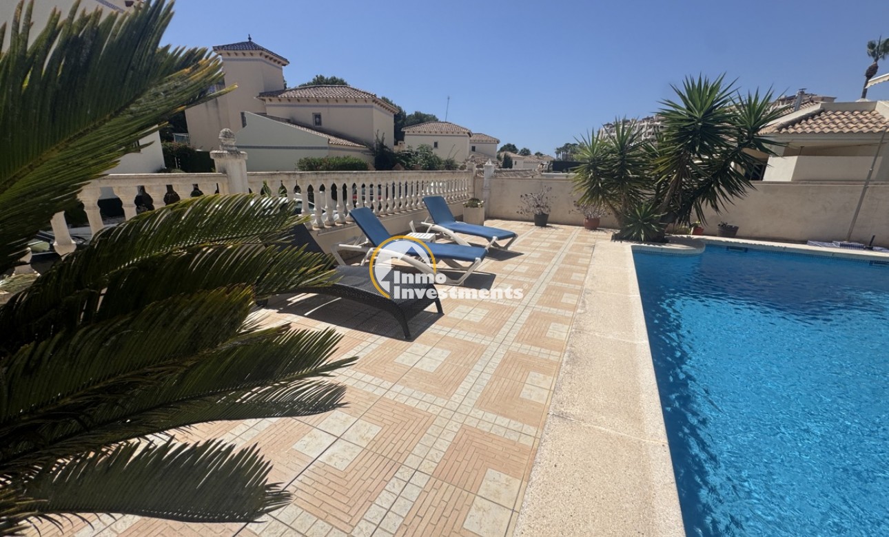 Resale - Villa - Las Ramblas - Las Ramblas Golf