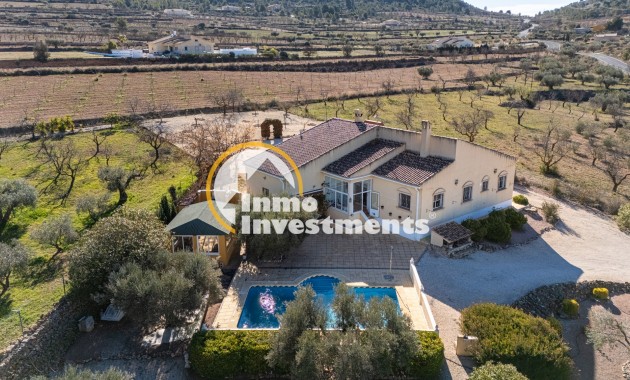 Resale - Finca - La Zarza