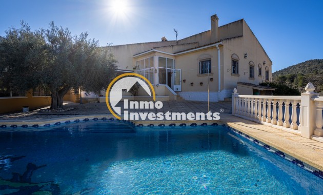 Resale - Finca - La Zarza