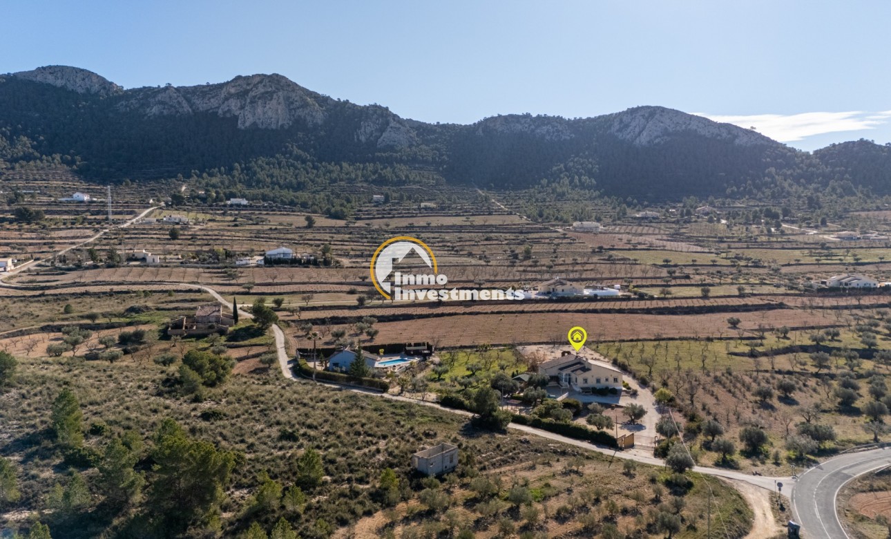 Resale - Finca - La Zarza