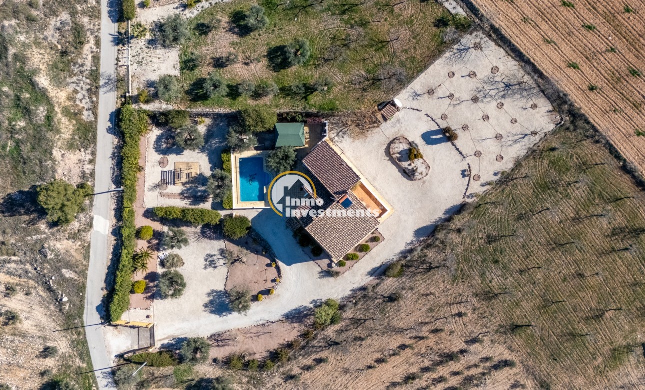 Resale - Finca - La Zarza