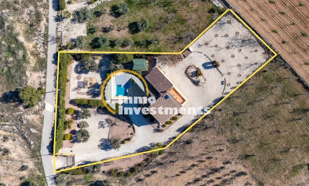 Resale - Finca - La Zarza