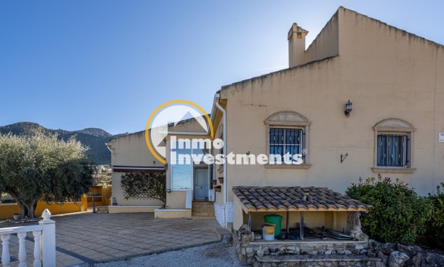 Resale - Finca - La Zarza