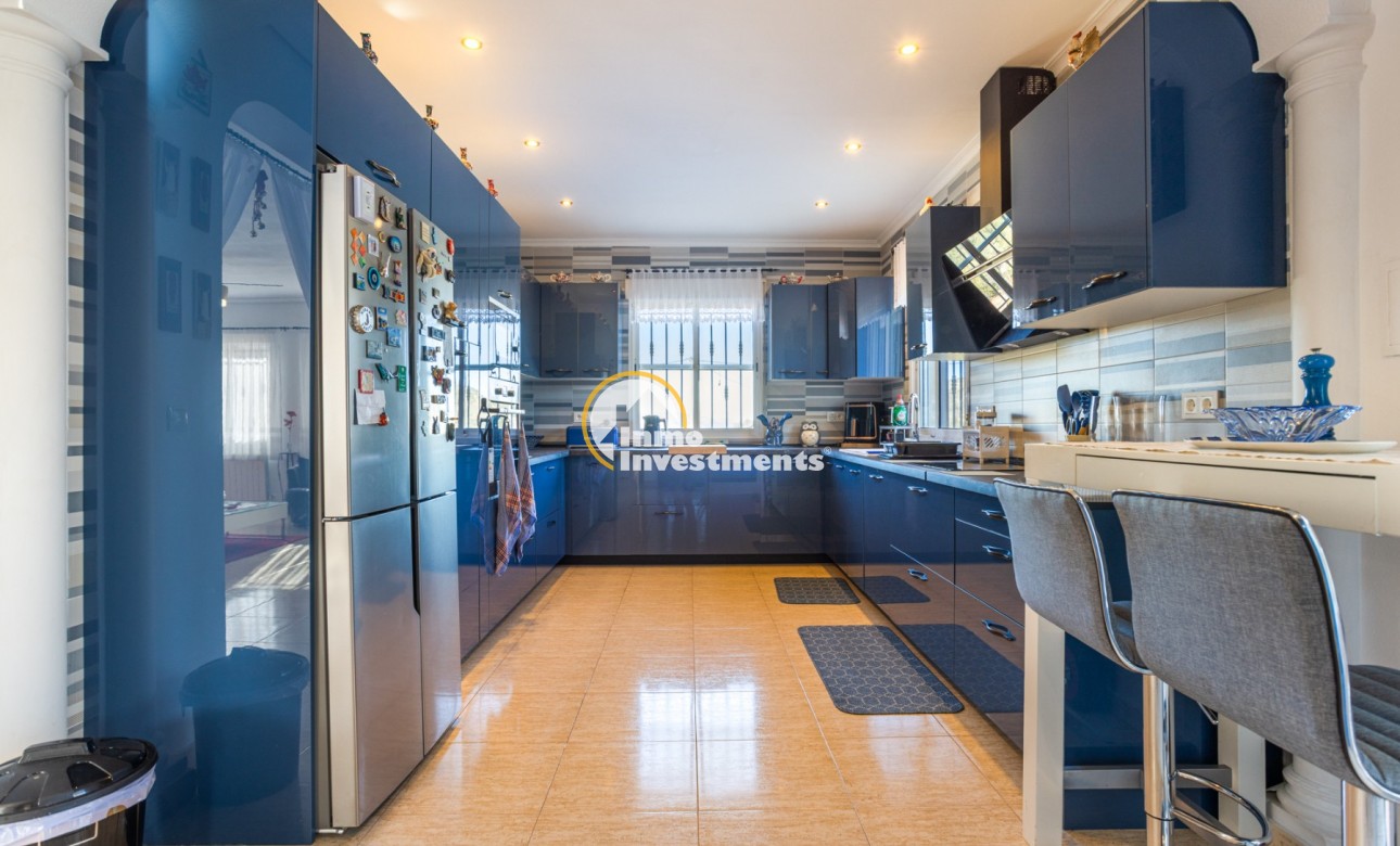 Resale - Finca - La Zarza