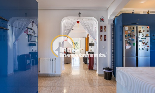 Resale - Finca - La Zarza