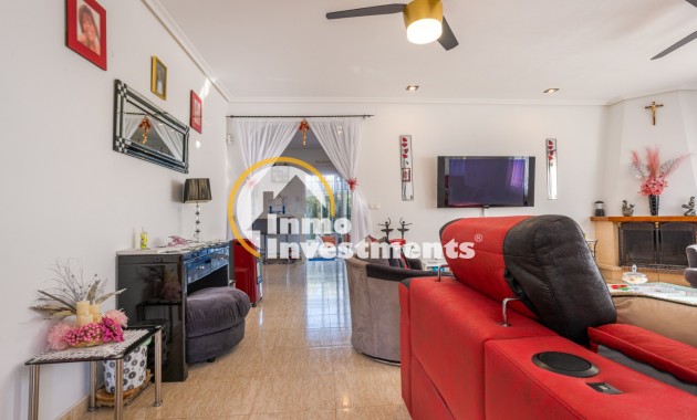 Resale - Finca - La Zarza