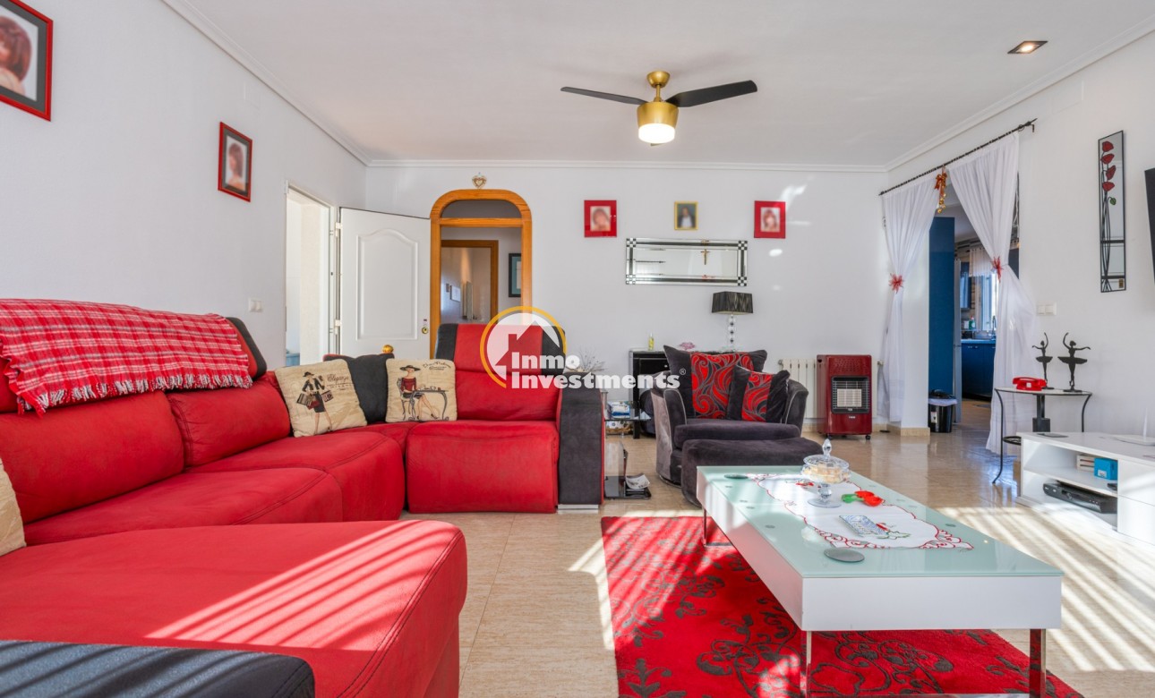 Resale - Finca - La Zarza