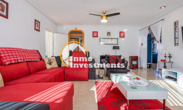 Resale - Finca - La Zarza