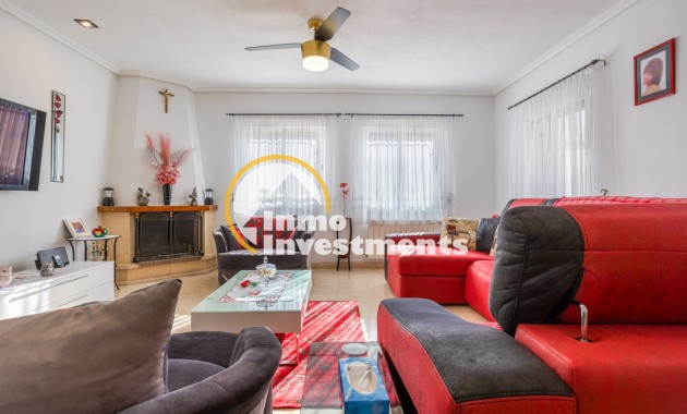 Resale - Finca - La Zarza