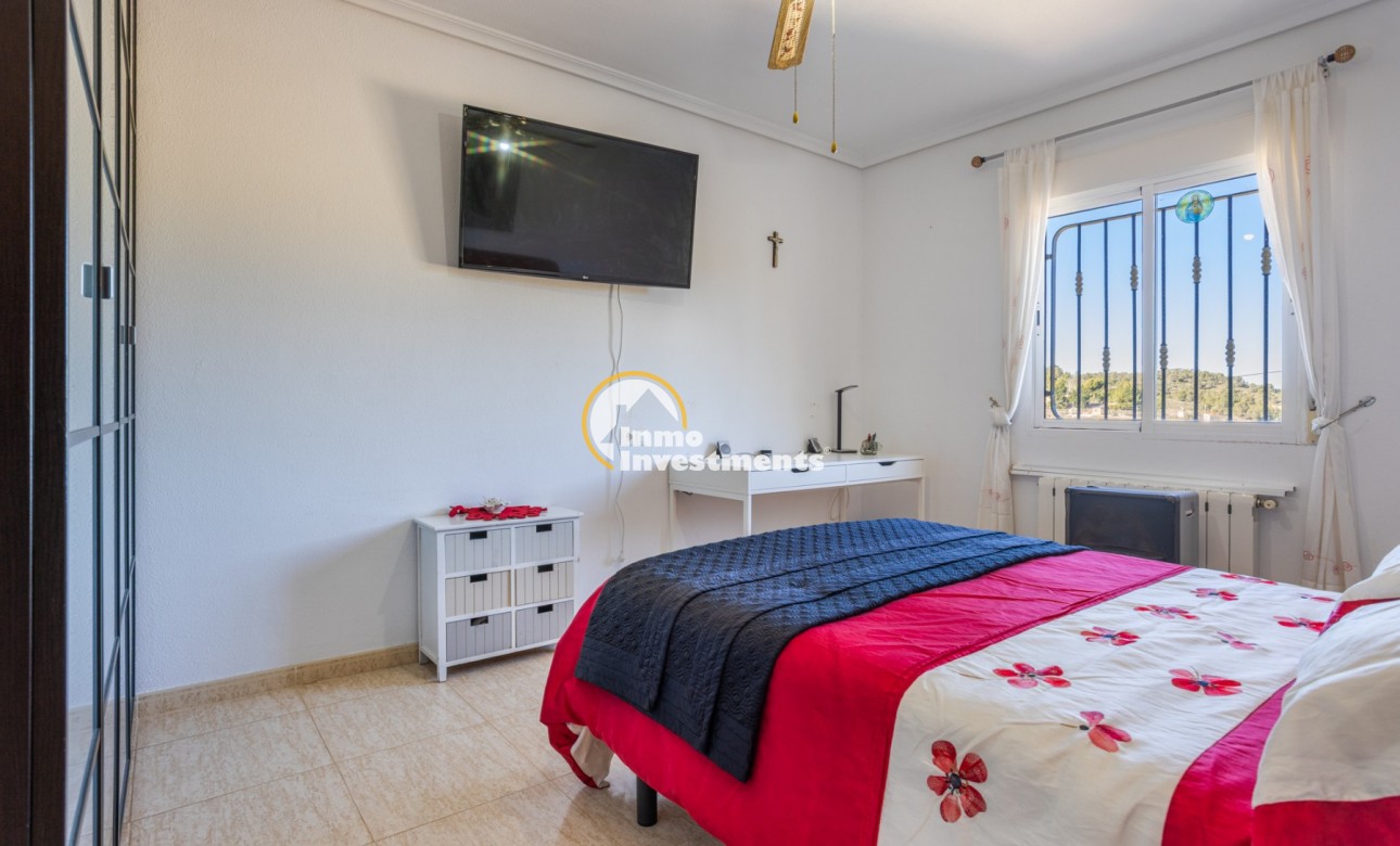 Resale - Finca - La Zarza