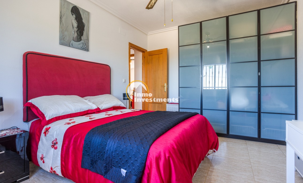 Resale - Finca - La Zarza