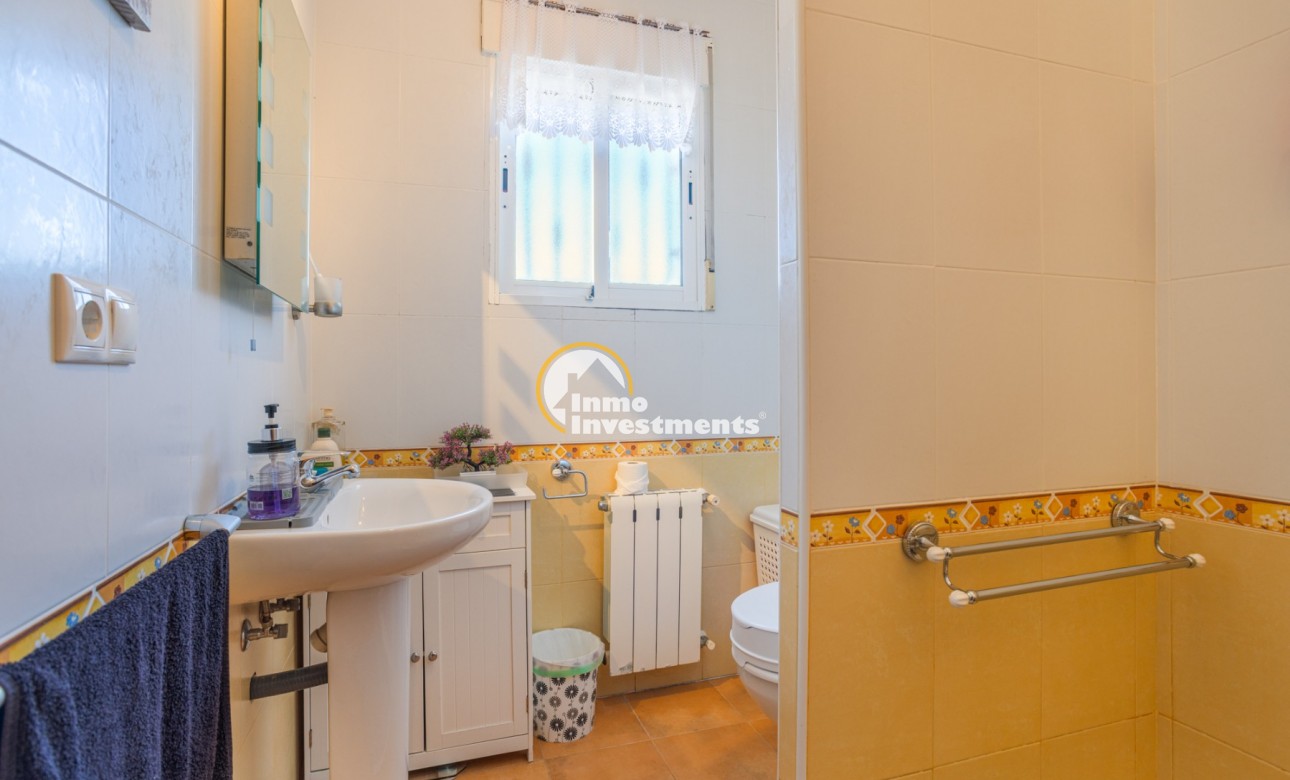 Resale - Finca - La Zarza