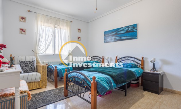 Resale - Finca - La Zarza