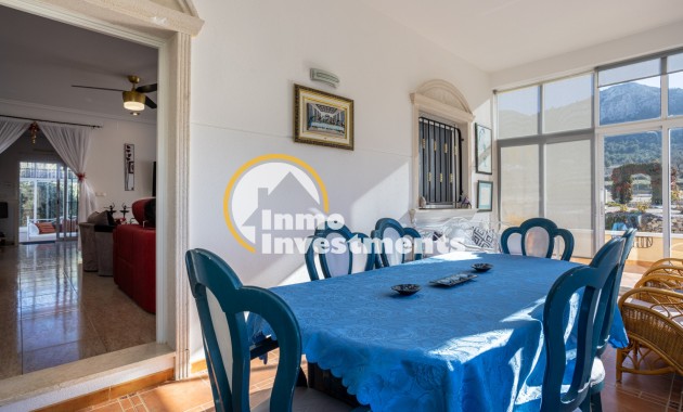 Resale - Finca - La Zarza