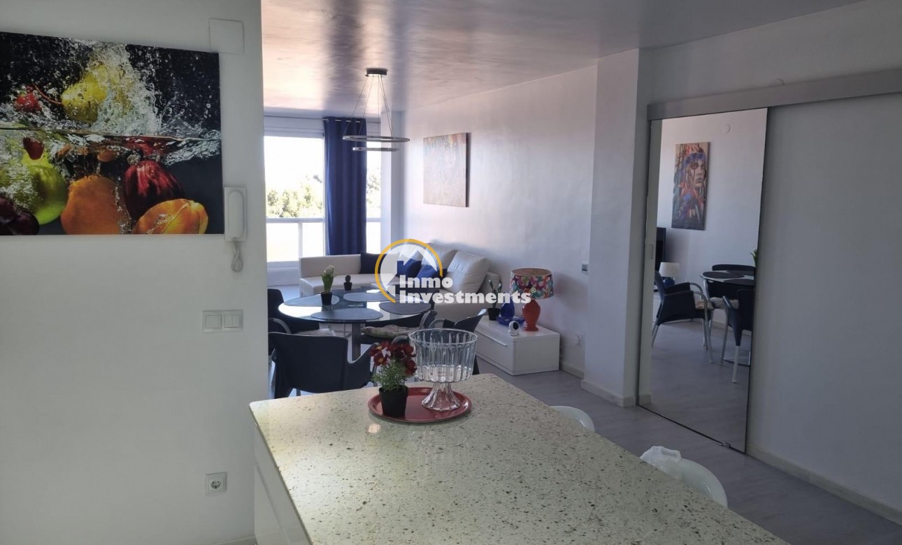 Resale - Apartment - Torrevieja - Beach