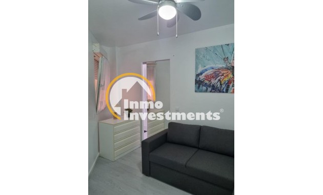Resale - Apartment - Torrevieja - Beach