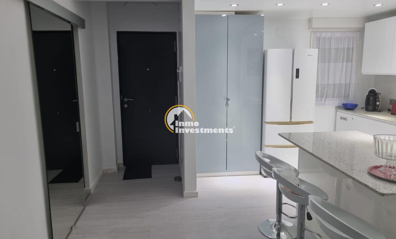 Resale - Apartment - Torrevieja - Beach