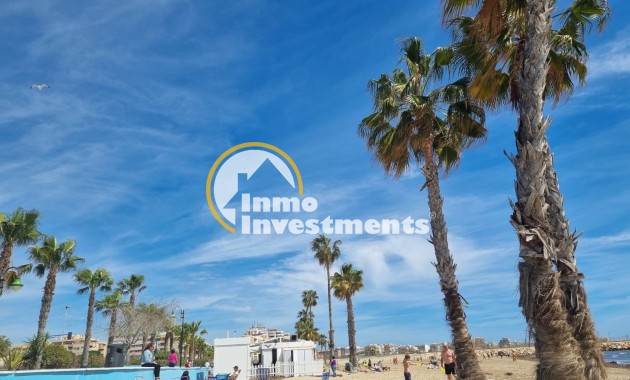 Resale - Apartment - Torrevieja - Beach