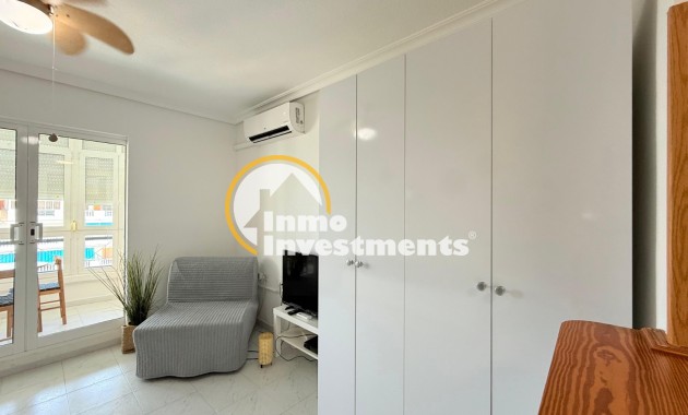 Resale - Studio  - Torrevieja - La Mata