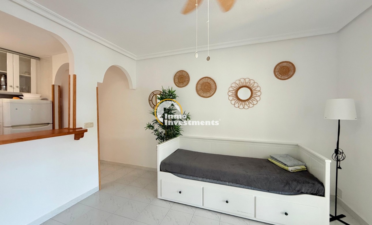 Resale - Studio  - Torrevieja - La Mata