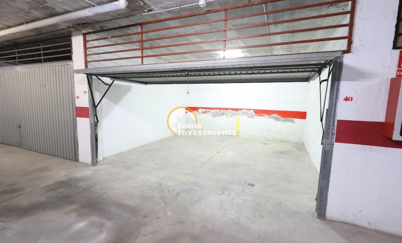 Resale - Garage - Torrevieja - Los Frutales