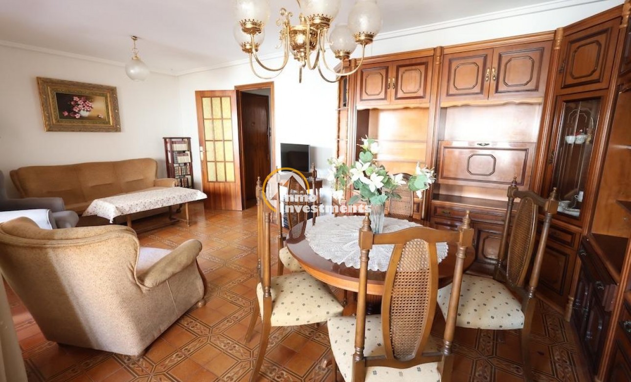 Resale - Apartment - Torrevieja - Playa del Cura