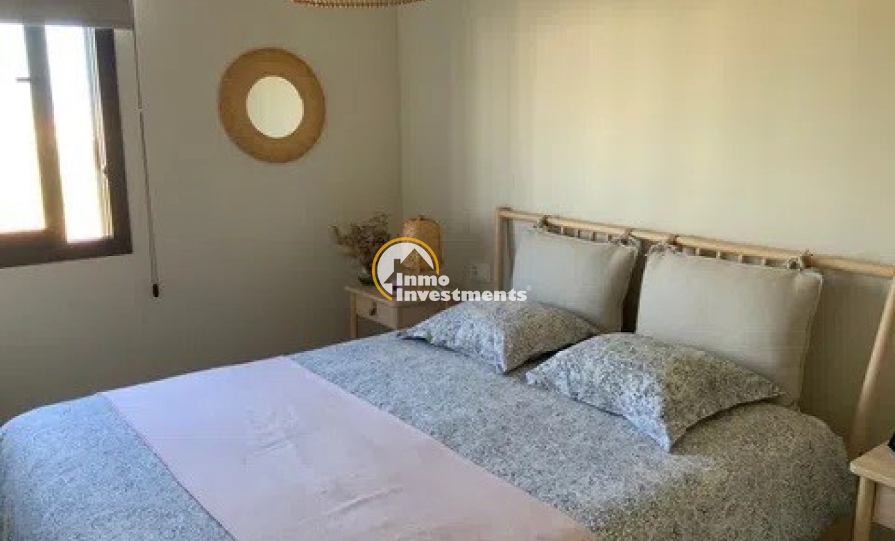 Reventa - Apartamento - Mar de Cristal