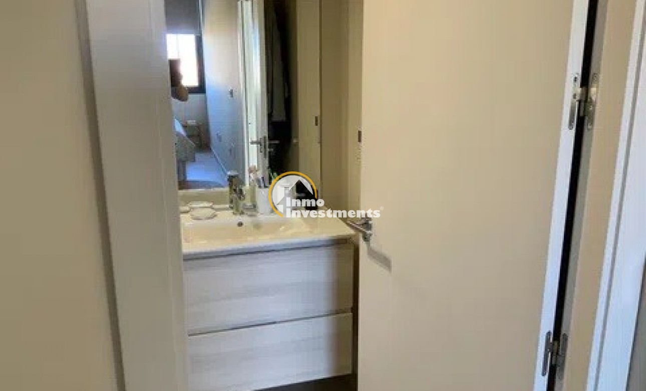 Reventa - Apartamento - Mar de Cristal