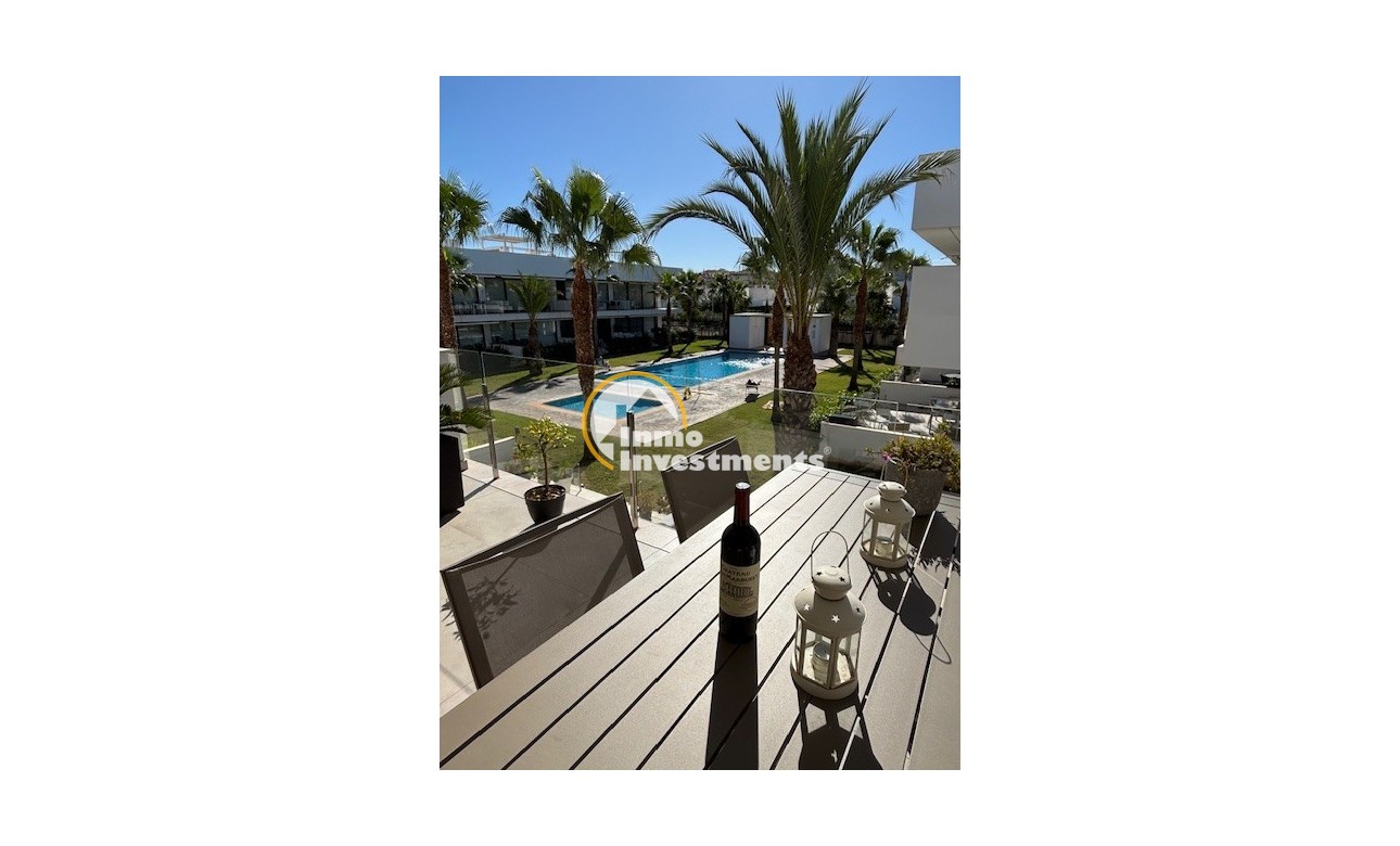 Reventa - Apartamento - Mar de Cristal