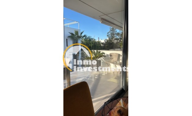 Reventa - Apartamento - Mar de Cristal