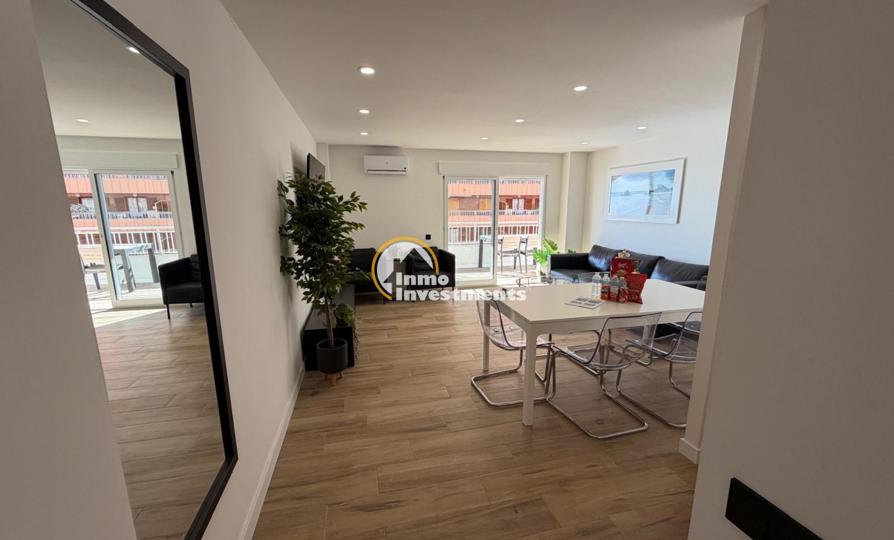 Resale - Apartment - Torrevieja - Beach