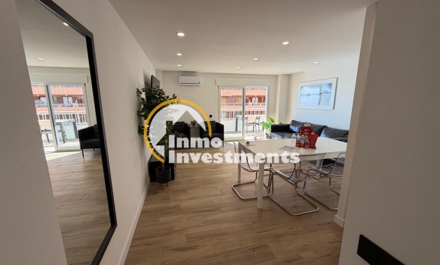 Resale - Apartment - Torrevieja - Beach