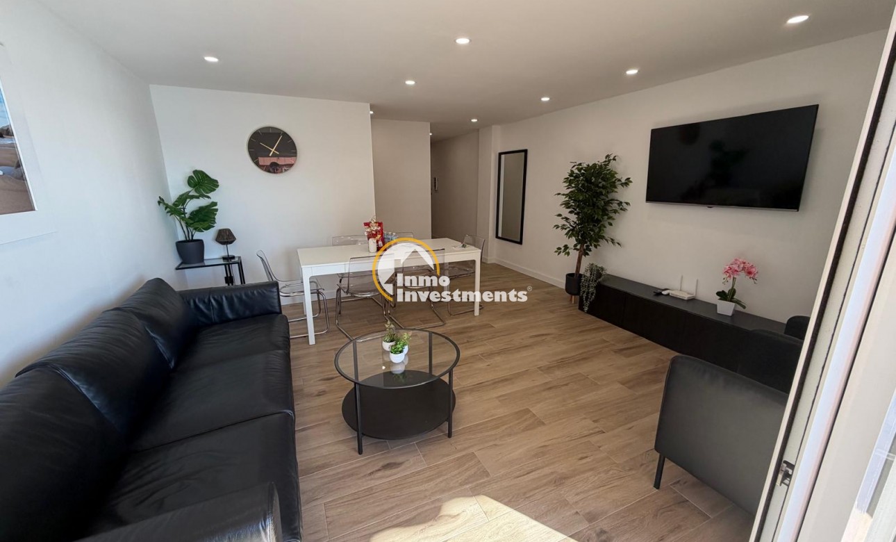 Resale - Apartment - Torrevieja - Beach