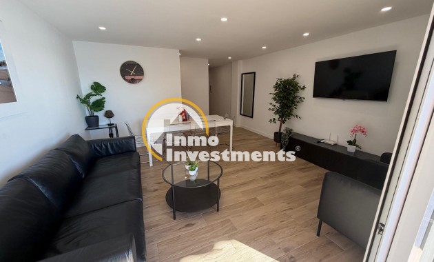 Resale - Apartment - Torrevieja - Beach