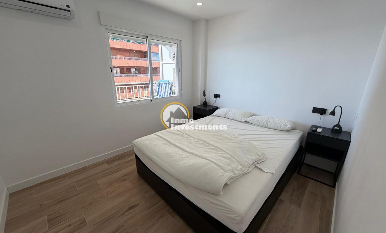 Resale - Apartment - Torrevieja - Beach